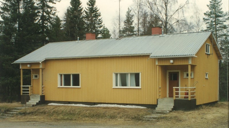 Kaustajärvi asuin rakennus.jpg