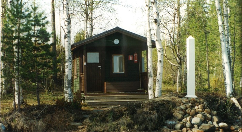 mustaniemen pmaja (Custom).jpg